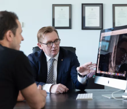What are the treatment options for lumbar canal stenosis